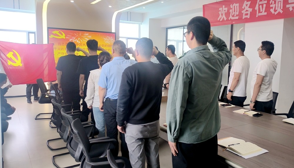 傳祁甘味乳業(yè)打好主題黨日“組合拳”，助力生產(chǎn)提效能